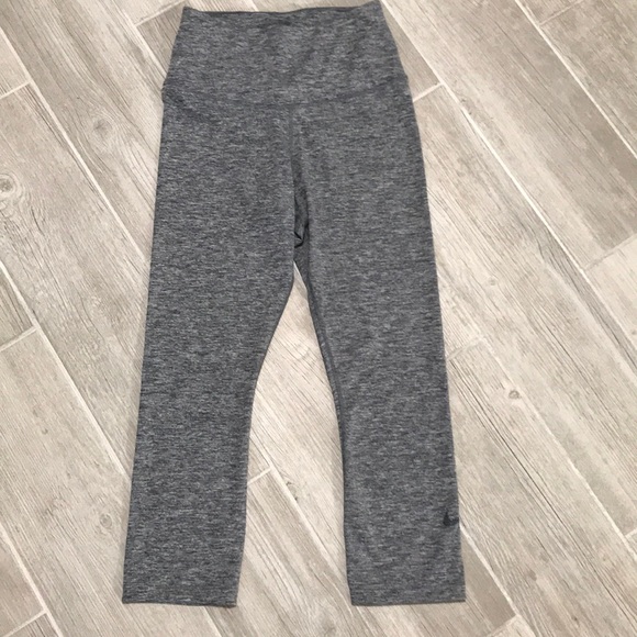 Nike Pants - Nike Dri-Fit workout leggings